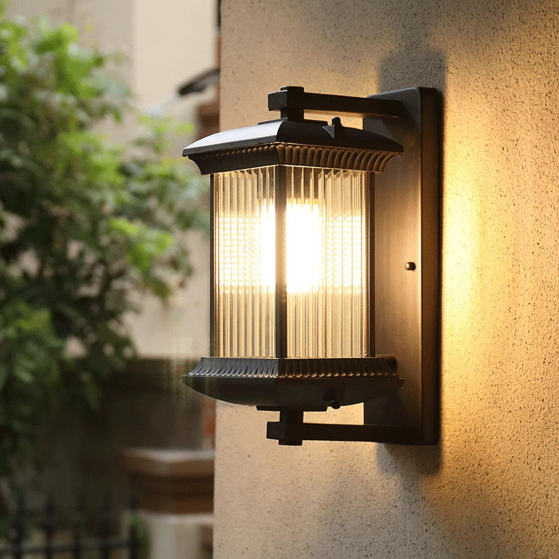 Outdoor Wall Lamp